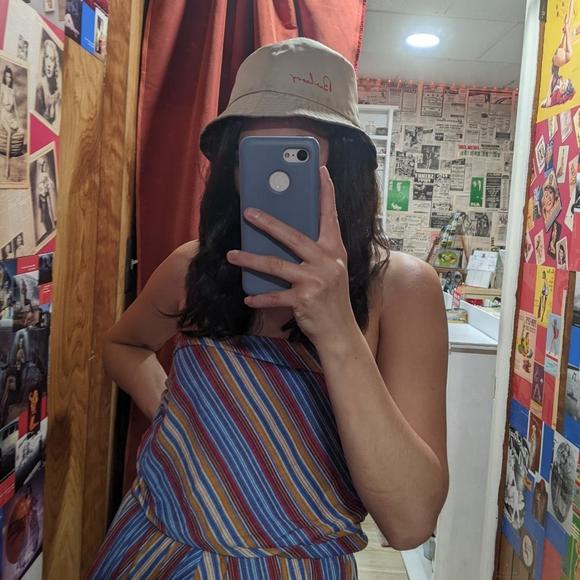 Burberry Reversible Bucket Hat Plaid British Tan Red Script - Picture 8 of 12